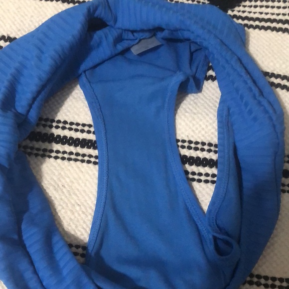 Bathingsuit set - Picture 8 of 9